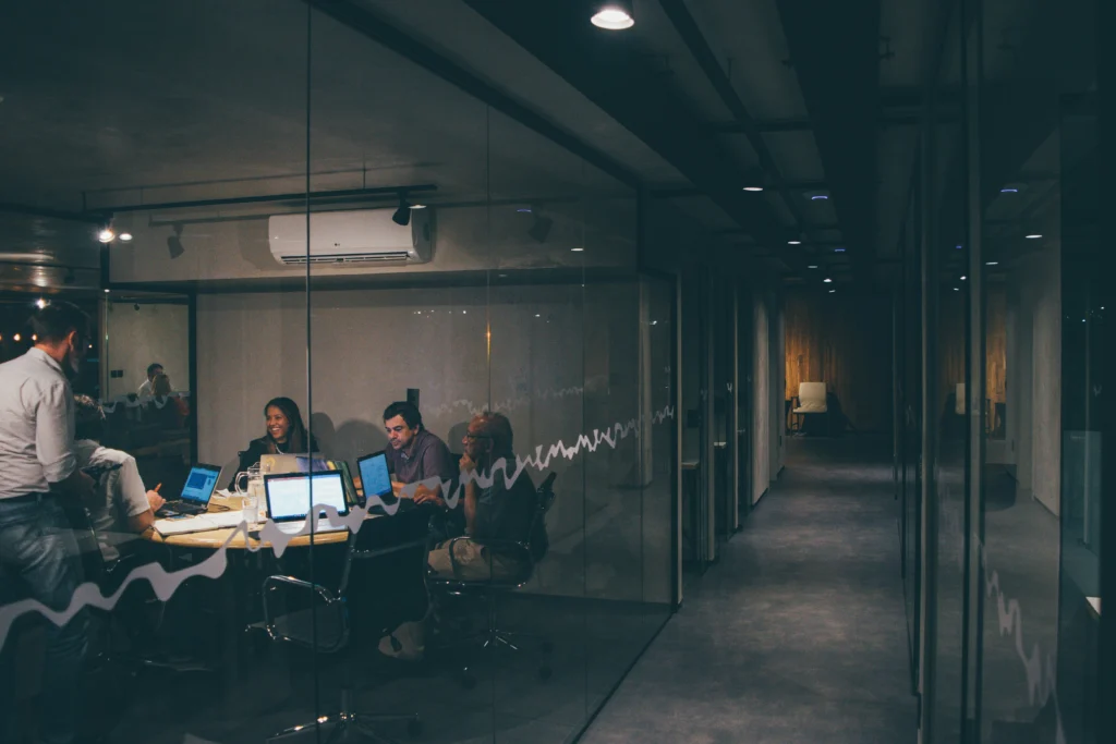 A day in the life of a modern newsroom